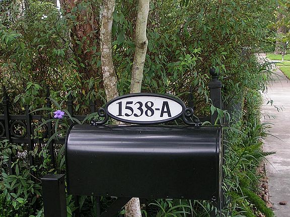 2nd image of 1538 Arlington St #A