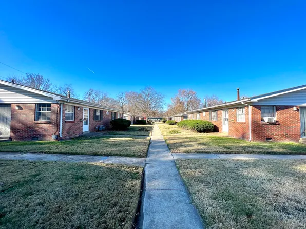 49 Kingery Ct APT 27, Belleville, IL 62226