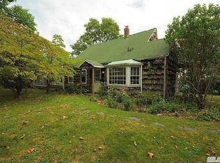 99 Loring Rd, Levittown, NY 11756