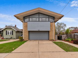 8915 W Becher St, West Allis, WI 53227
