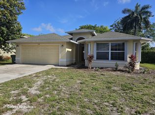 5008 Catalina Ct, Naples, FL 34112