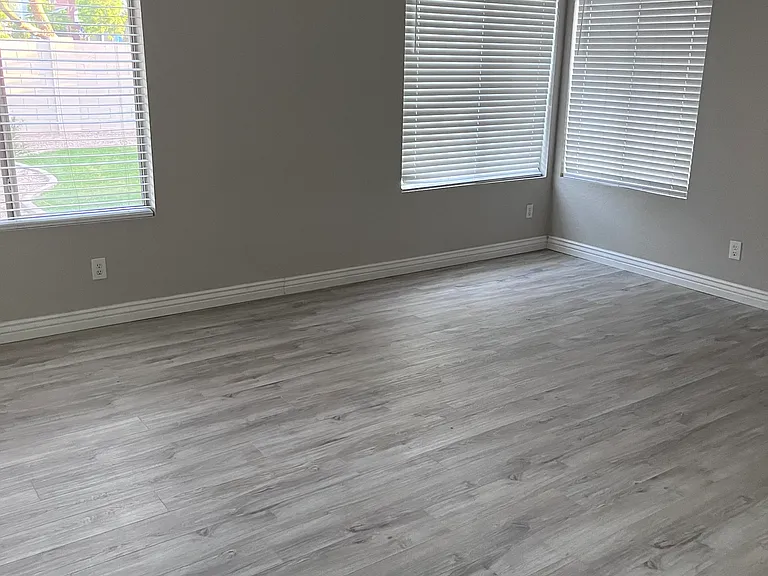 221 E Arabian Dr — Photo 6
