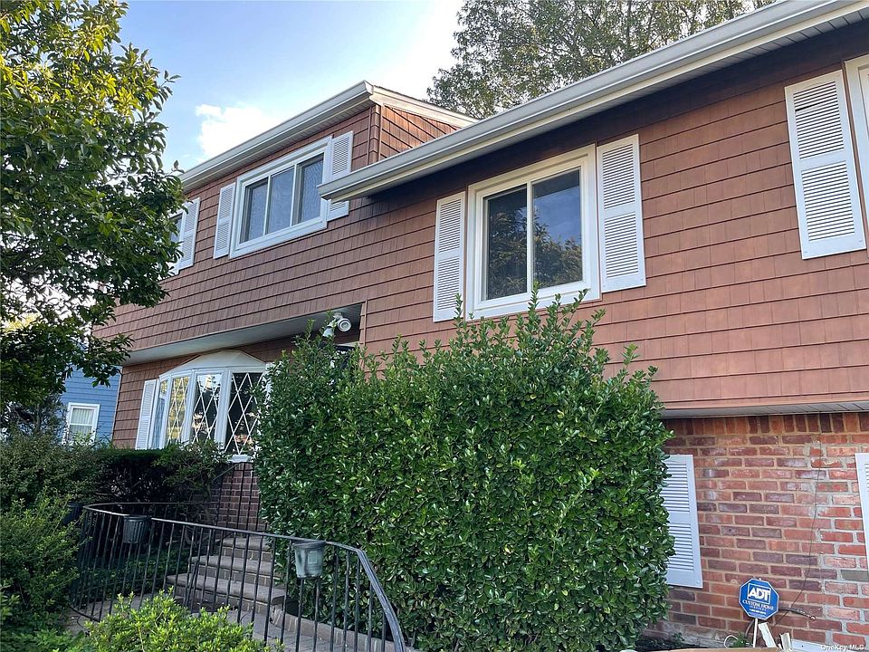 1st image of 10 Jaymie Dr