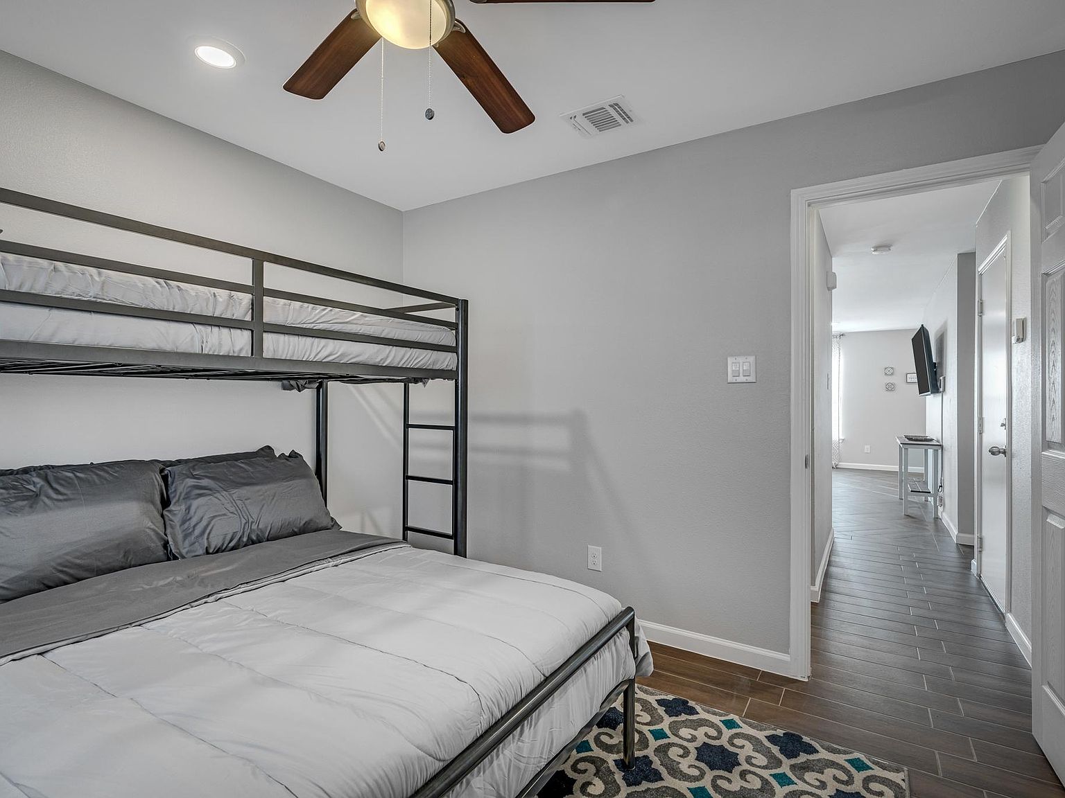 San Antonio, TX 78251