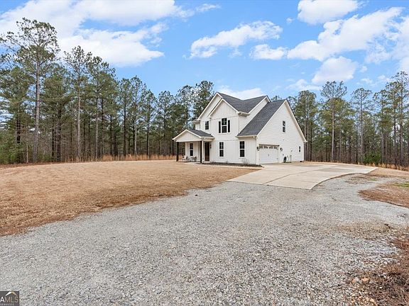 5th image of 1270 McGarity Rd