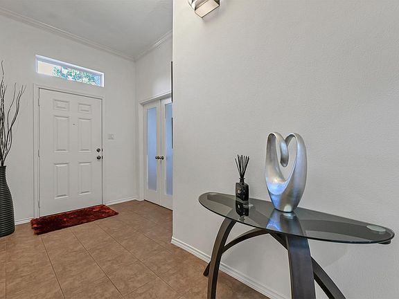 3rd image of 21586 Kings Bend Dr