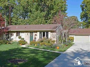 1126 Feltis Dr, Temperance, MI 48182