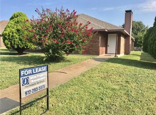 853 Potomac Dr, Lancaster, TX 75134