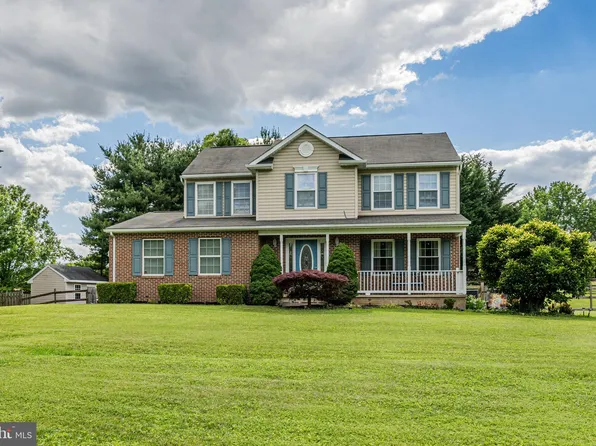 2196 Timothy Dr, Westminster, MD 21157