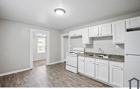 3rd image of 462 N 29th St