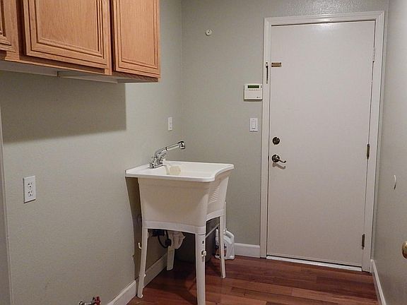 4th image of 787 Villa Montes Cir