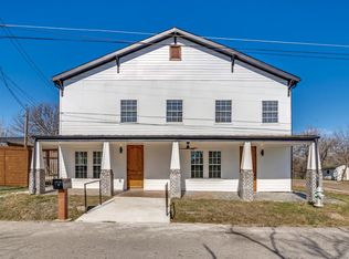 610 E Tyler St, Ennis, TX 75119