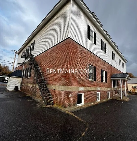 281 Main St #302 — Photo 10