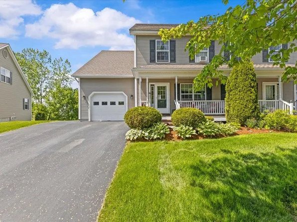 19 Ketcham Drive, Essex Junction, VT 05452