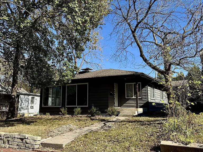 522 Indiana St — Photo 1
