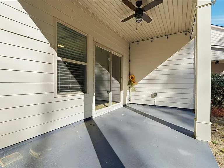 2719 Morgan Spring Trl — Photo 39