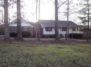 300 Pates Lake Cv, Hampton, GA 30228