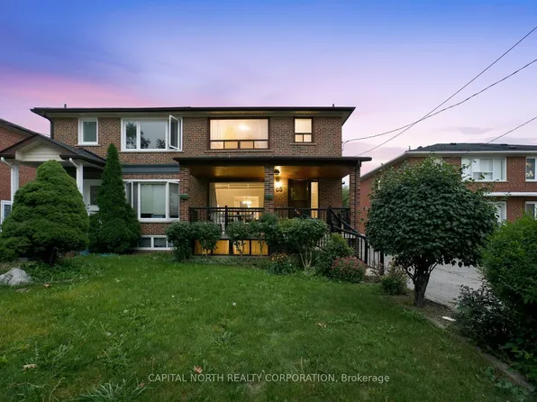 65 Falstaff Ave, Toronto, ON M6L 2E2