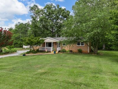 1150 Macedonia Church Rd, Campobello, SC, 29322