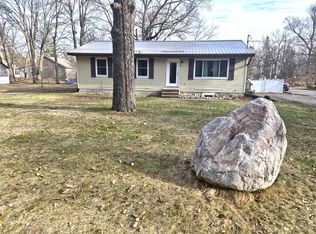 100 W Brooks St, Newaygo, MI