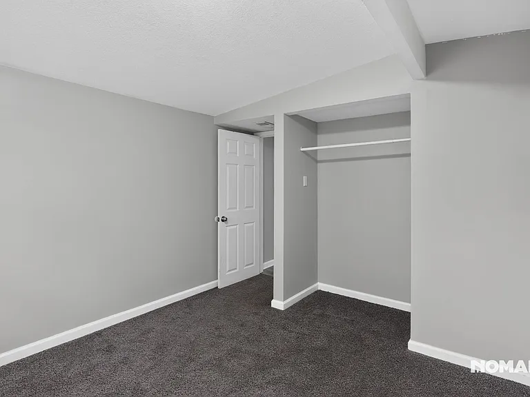 420 E Aberdeen St — Photo 15
