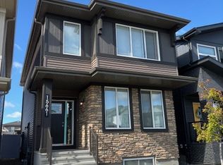 15661 18th Ave SW, Edmonton, AB T6W 5C2