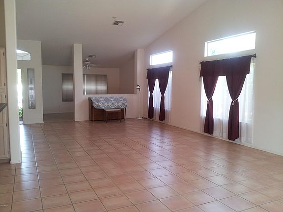 4th image of 8635 S Los Feliz Dr