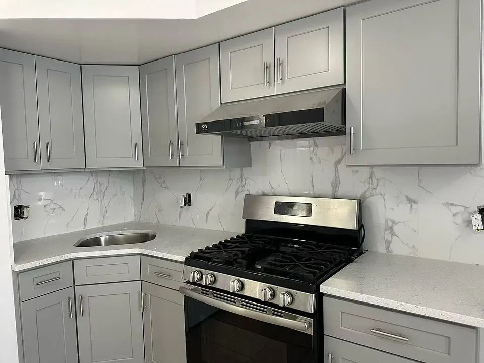 337 Hamden Ave
