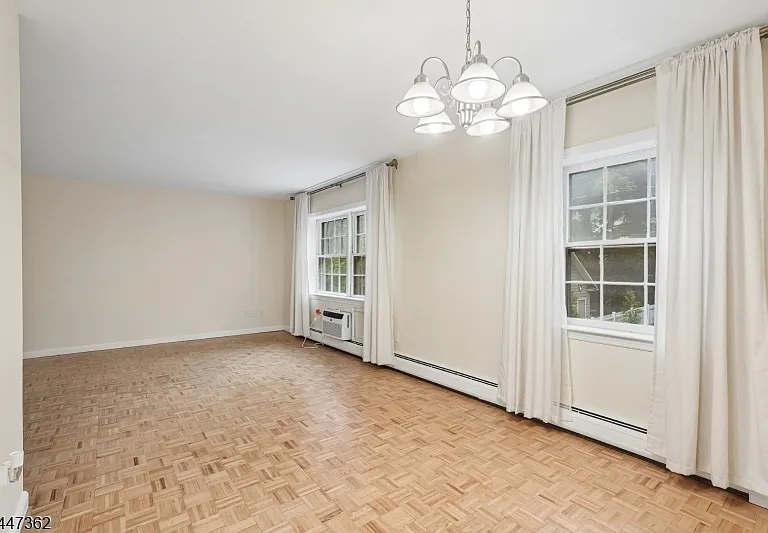 135-167 S Maple Ave #143-B — Photo 12