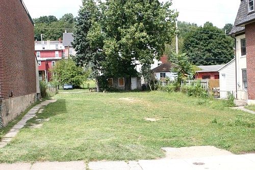 1st image of 327 Charles St
