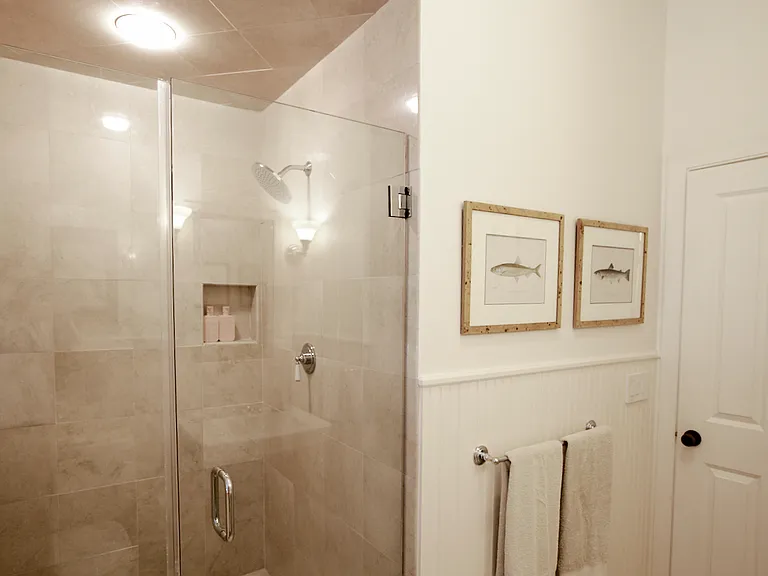 6 Cobbetts Ln — Photo 10