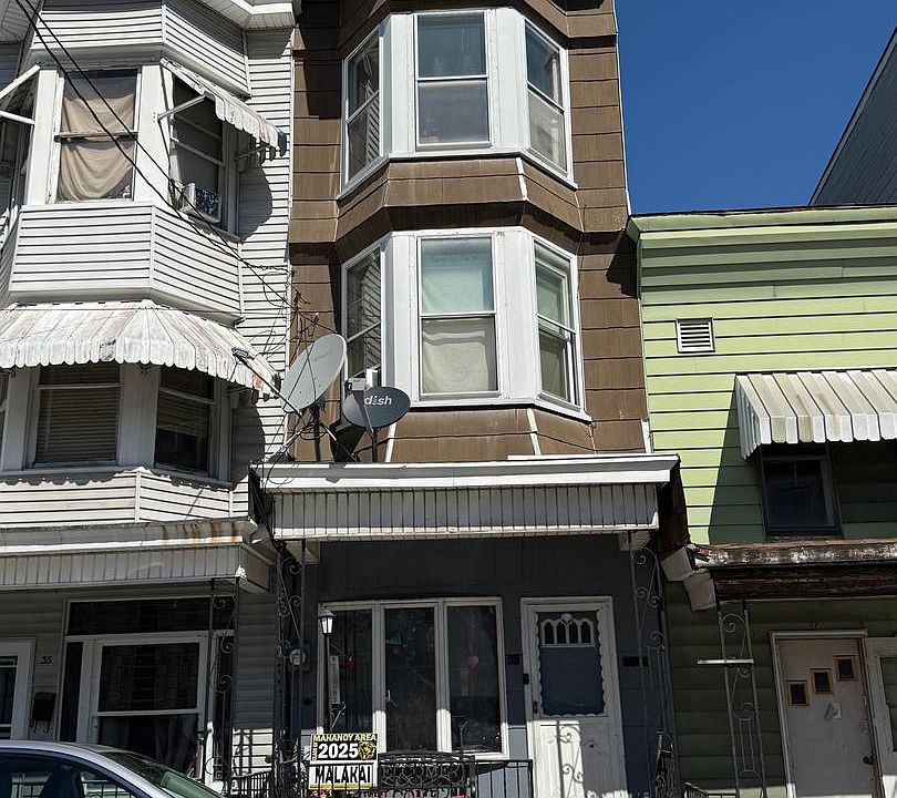 1st image of 33 W Spruce St