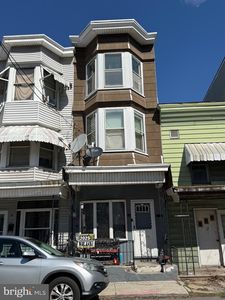 33 W Spruce St, Mahanoy City, PA, 17948