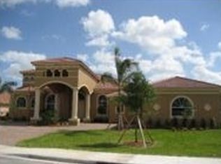 11169 Blackhawk Blvd, Davie, FL 33328