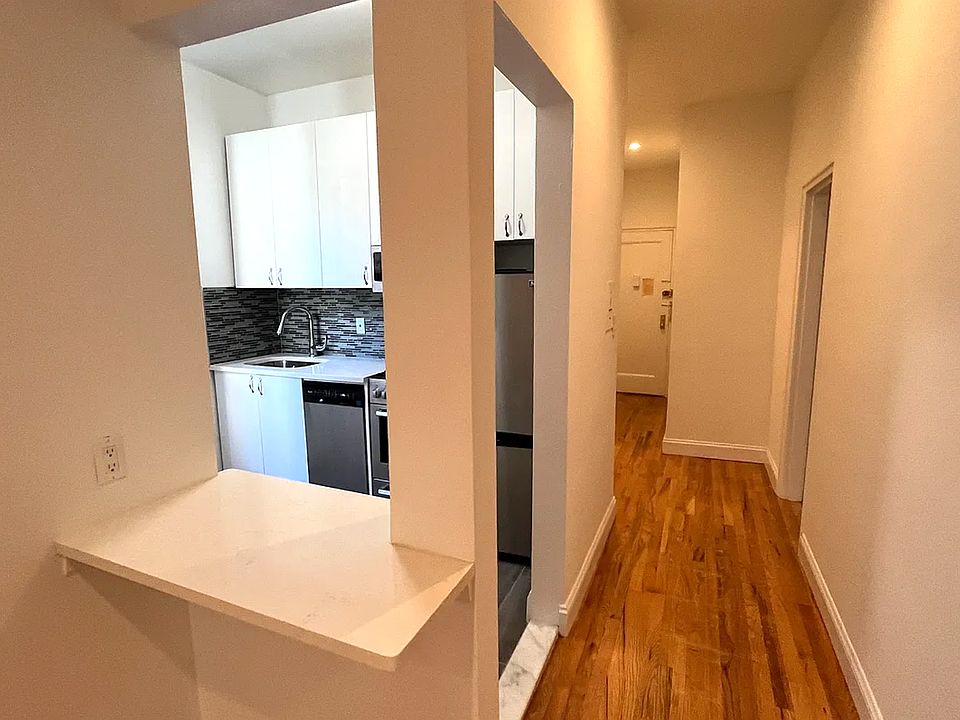 1st image of 321 E 66th St APT 5D