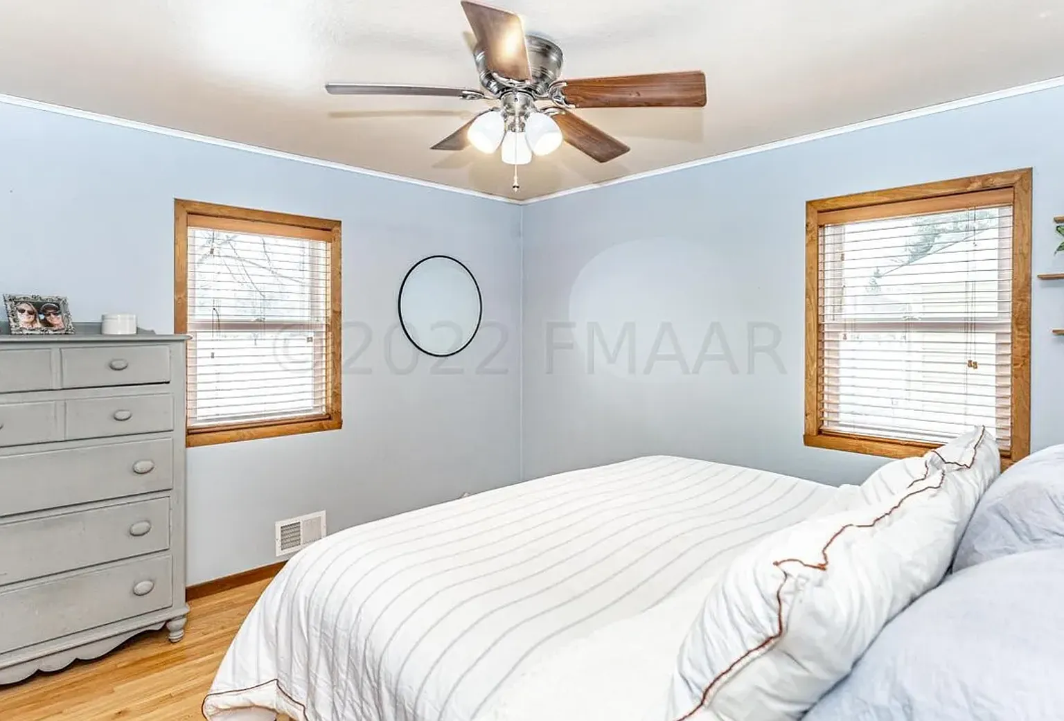 Super Cute 3 bed 2 bath house in South Moorhead — Photo 4