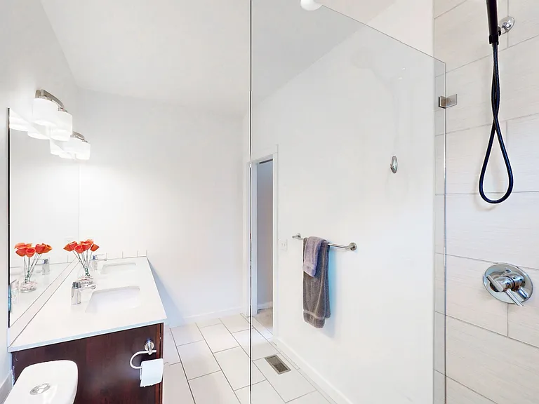 167 W Martin Luther King Blvd #1 — Photo 16