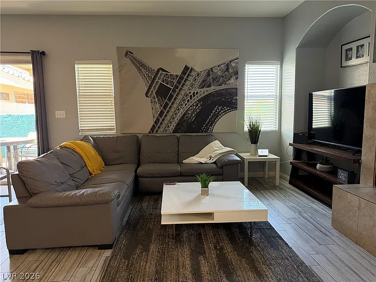 8316 Valleybreeze Ave — Photo 4