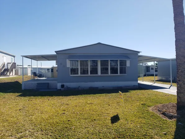 1184 Primrose Peak Dr, Ruskin, FL 33570