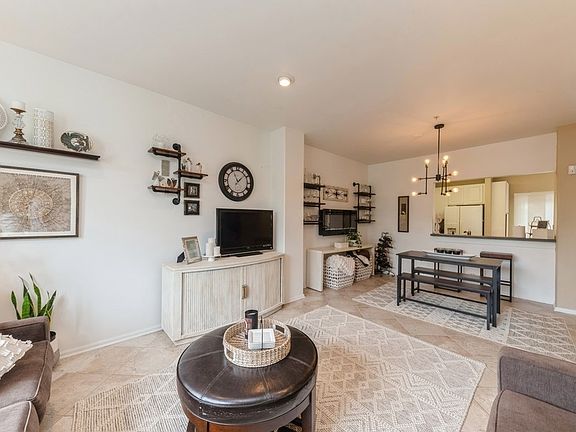 3rd image of 56 Cantal Ct