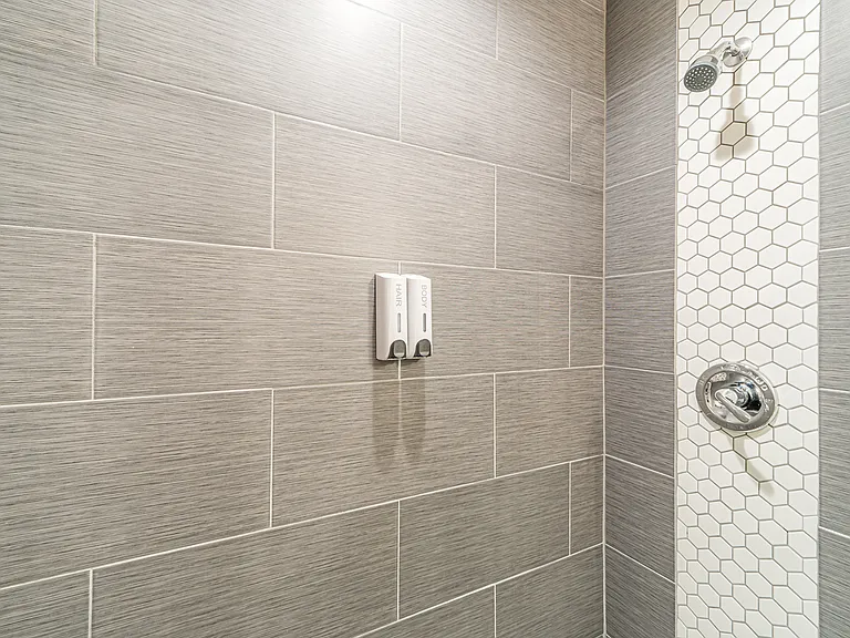 2390 Brackett Rd SW — Photo 45