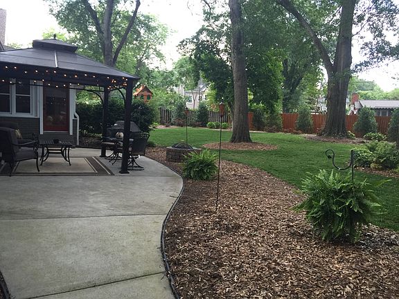 2nd image of 121 Aberdeen Dr