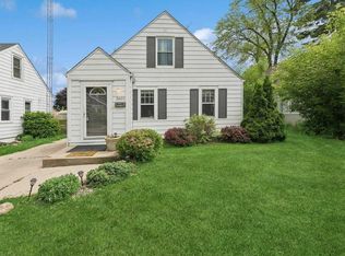 3601 63rd St, Kenosha, WI 53142