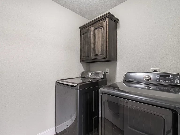 457 Harper Dr — Photo 20