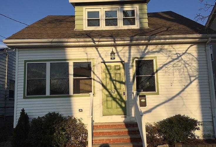 227 Pershing