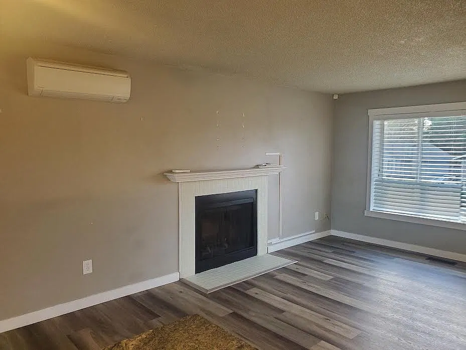 4 bed, 1430 sqft, $3,000 — Photo 3