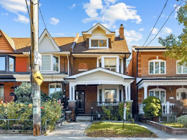 831 Shaw St, Toronto, ON M6G 3L9