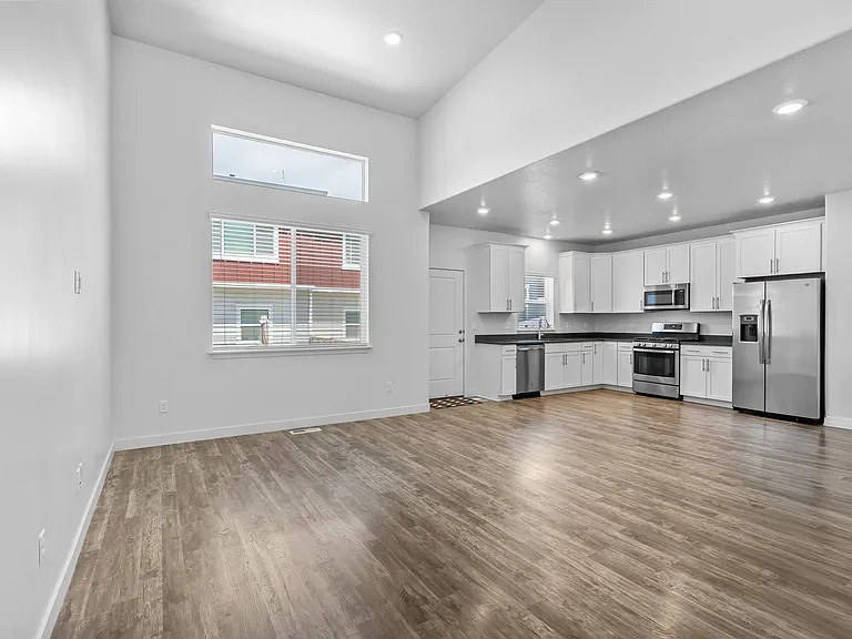 4287 E Golden Grv — Photo 11