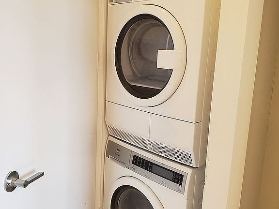 2nd image of 661 W 180th St APT 4C