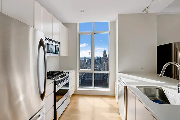 Rented by Compass | media 7